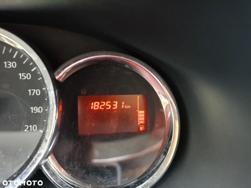 Dacia Sandero Stepway dCi 90 Prestige - 16