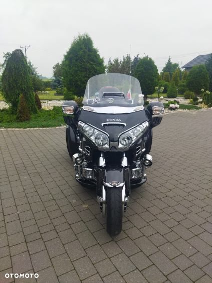 Honda GL - 10