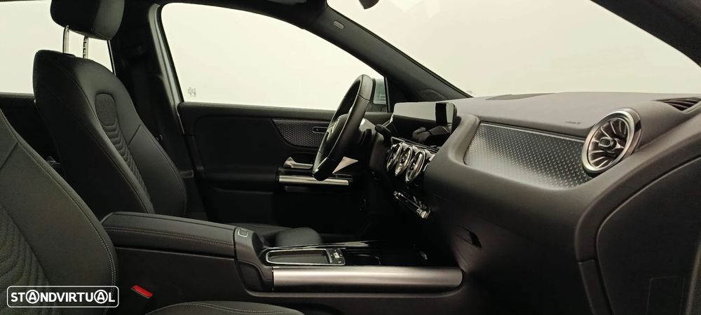 Mercedes-Benz EQA 250+ Progressive - 29
