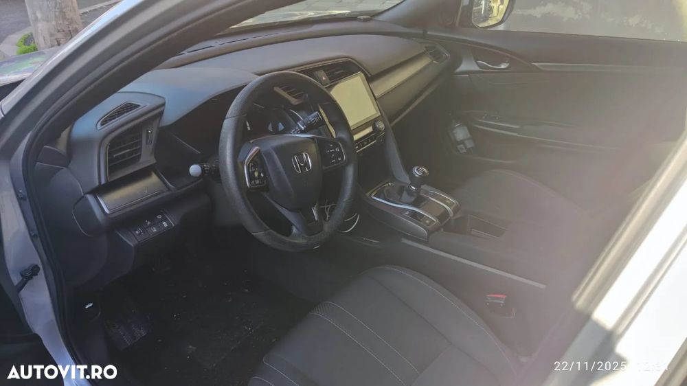 Honda Civic 1.6 i-DTEC 6MT Comfort - 2