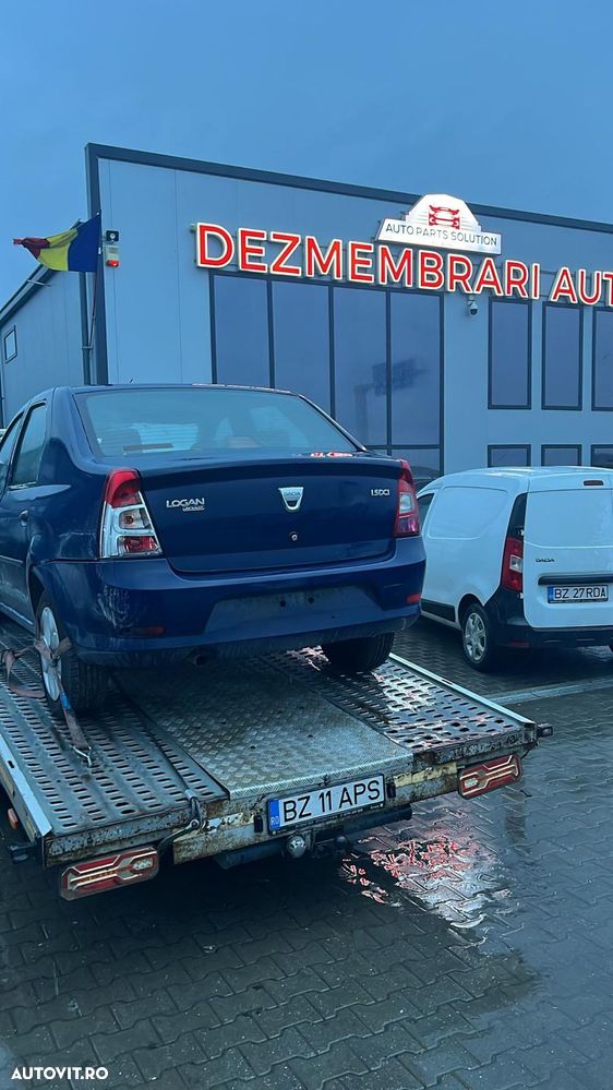 Dezmembram Dacia Logan Facelift 1.5 DCI din 2010 - 3