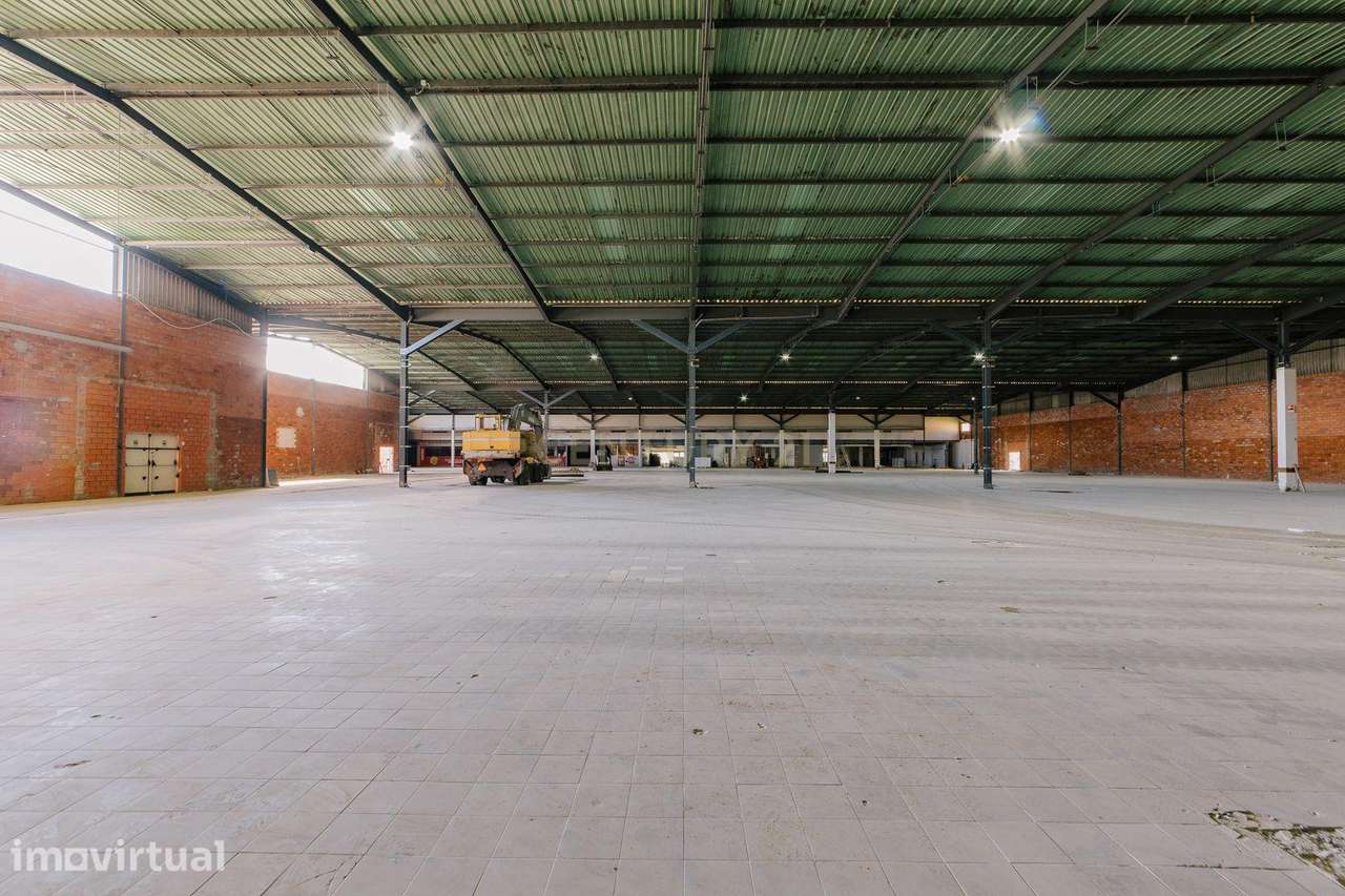 Armazém  no Porto Alto (Estrada Nacional 10) - Vista 6