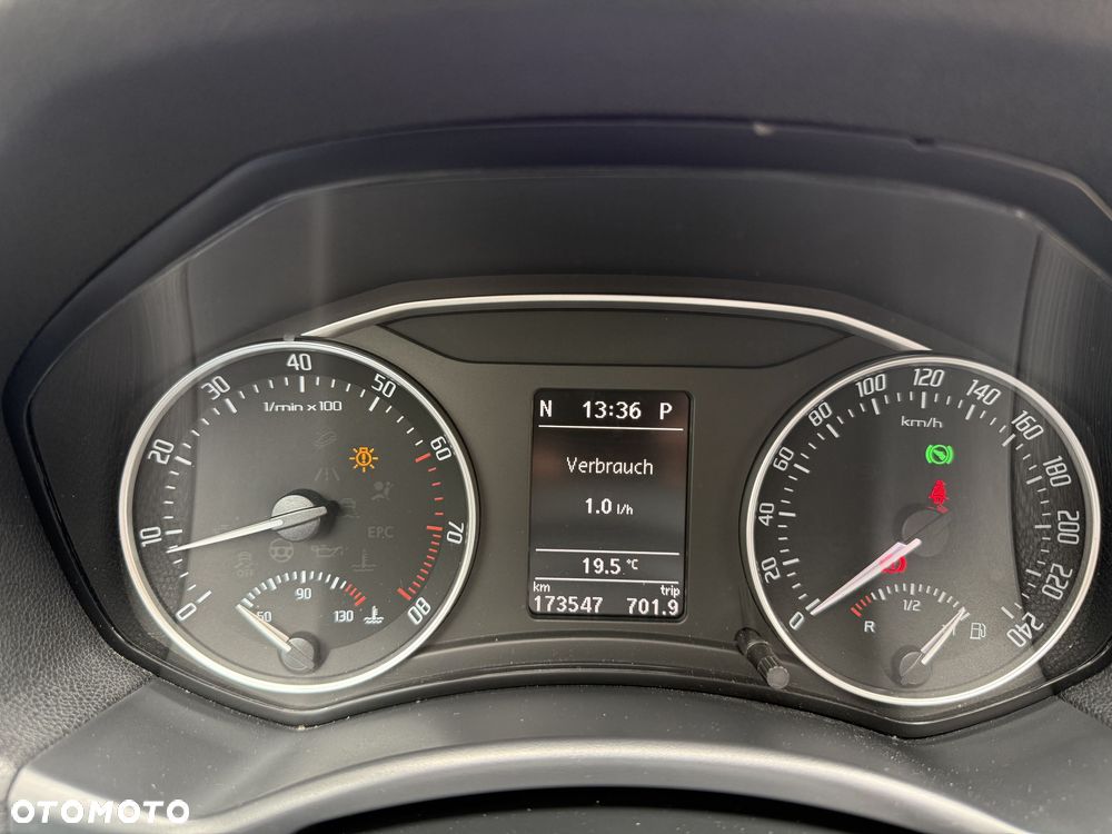 Skoda Octavia 1.4 TSI Ambition DSG - 10