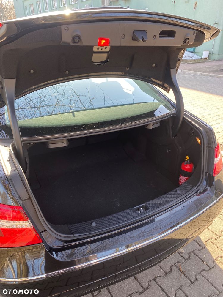 Mercedes-Benz Klasa E - 12