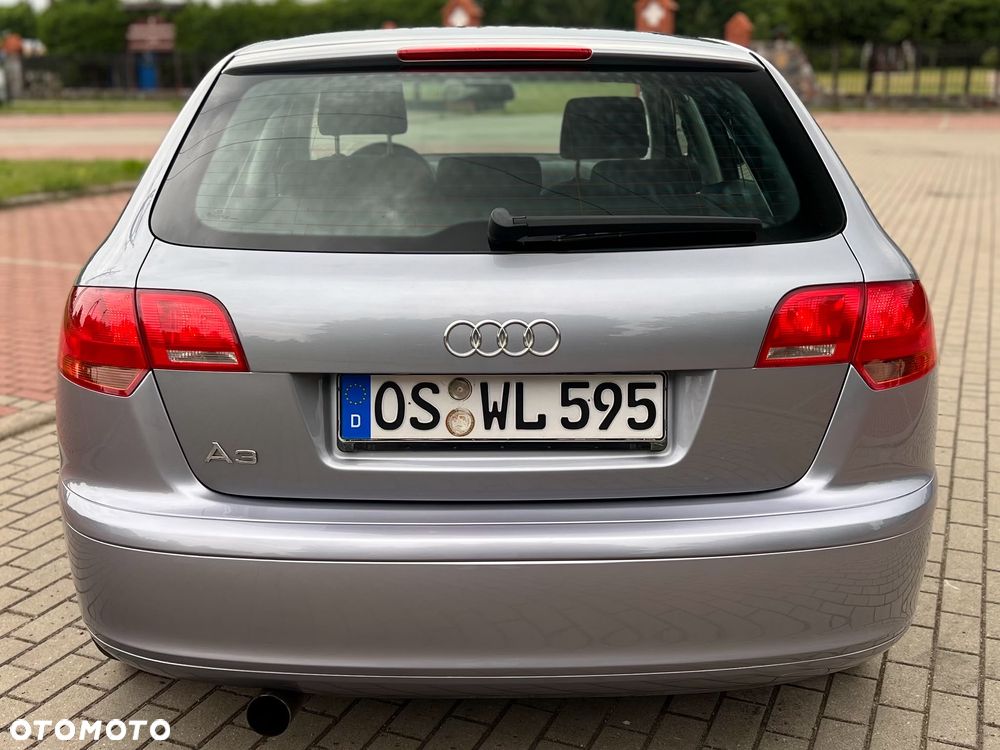 Audi A3 Sportback - 6