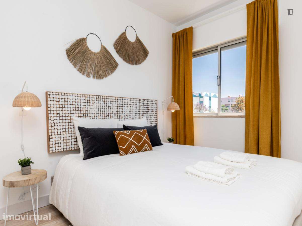 Apartamento com 3 quartos - localizado em Faro - Grande imagem: 2/21