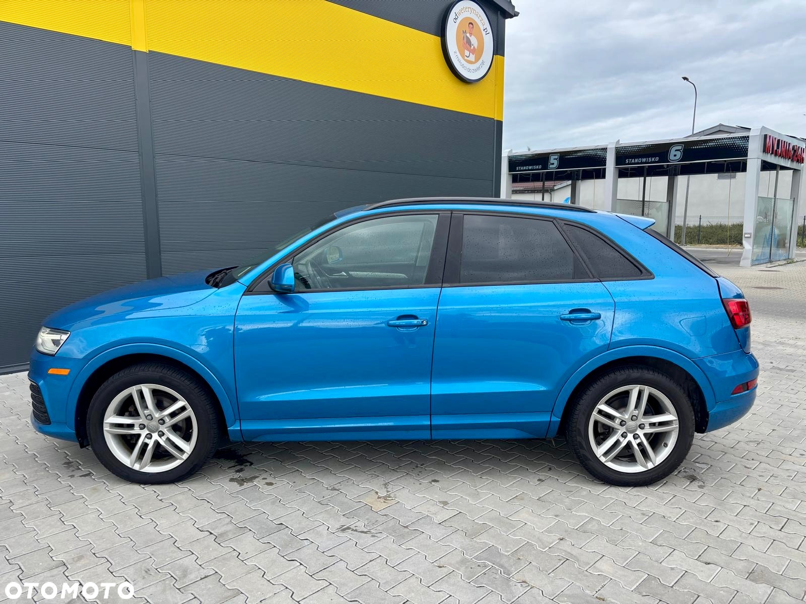 Audi Q3 40 TFSI quattro S tronic - 4