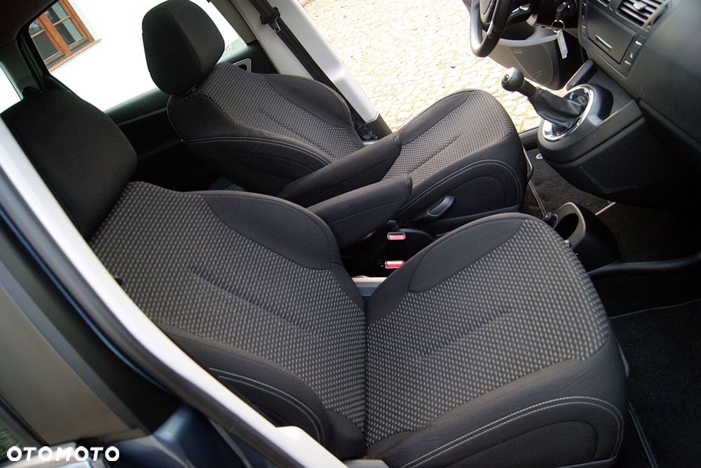 Citroën C4 Picasso - 33