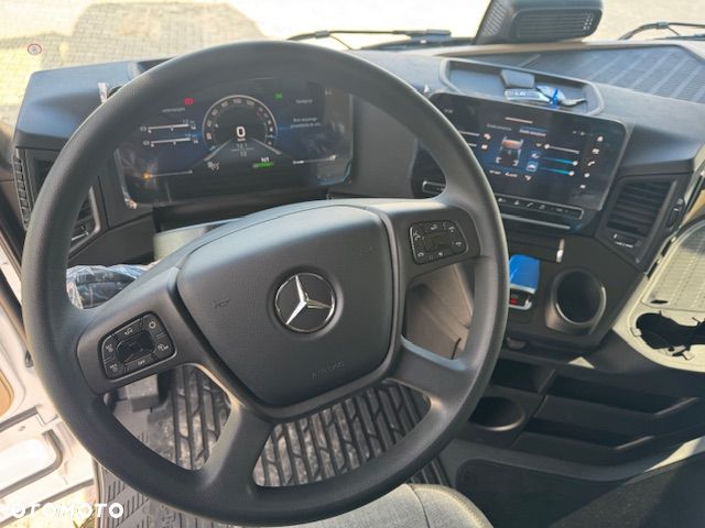 Mercedes-Benz Actros 1845 LS - 10