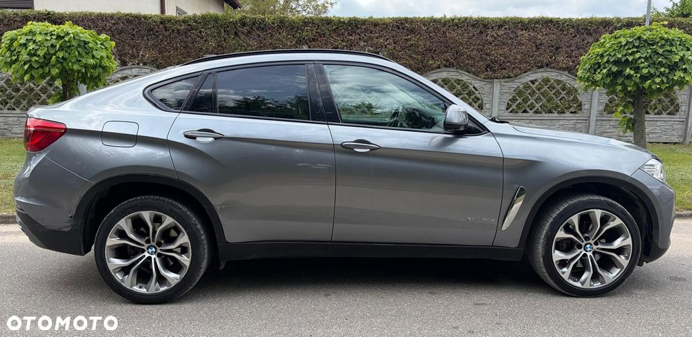 BMW X6 - 10
