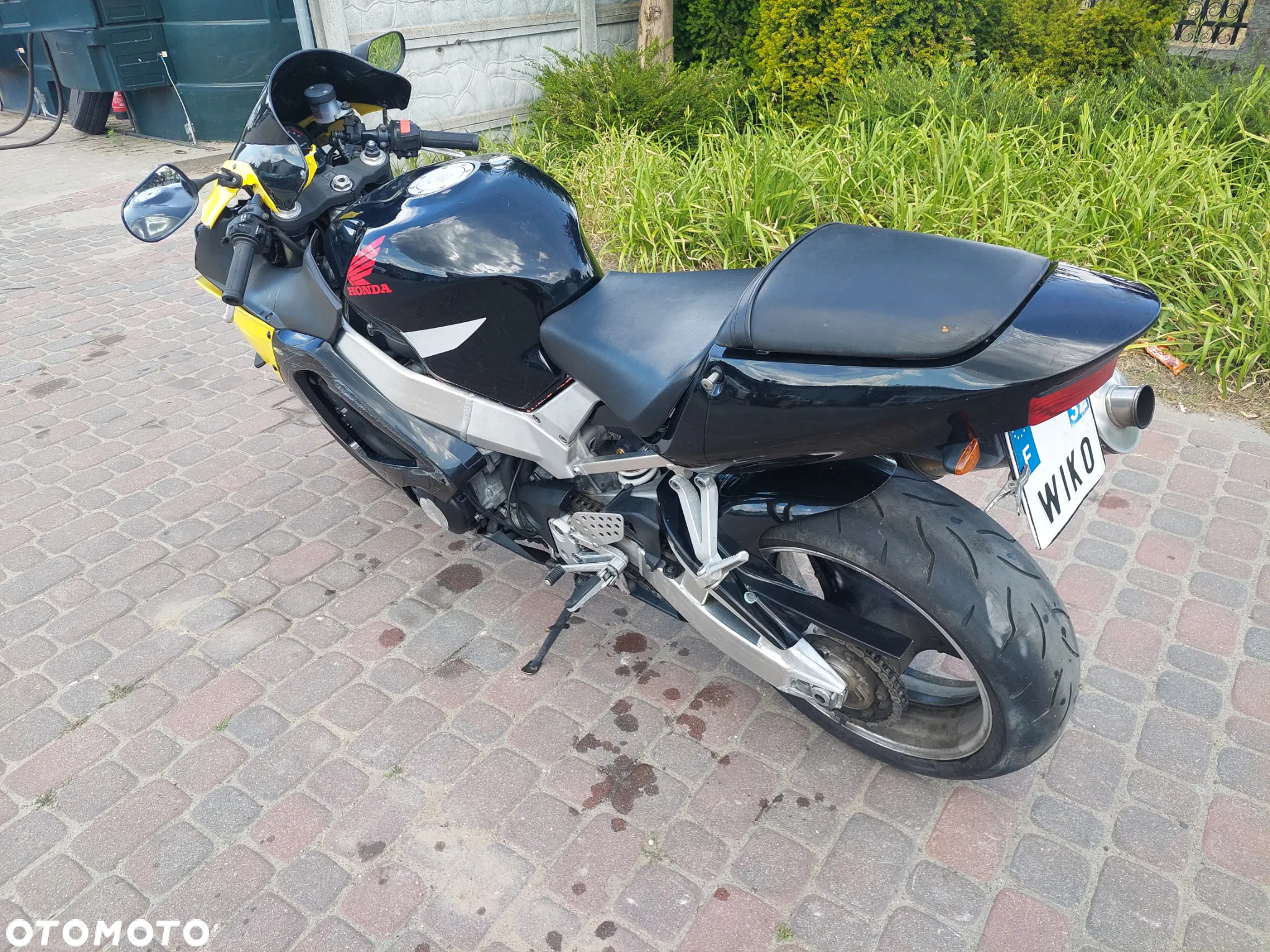 Honda CBR - 3