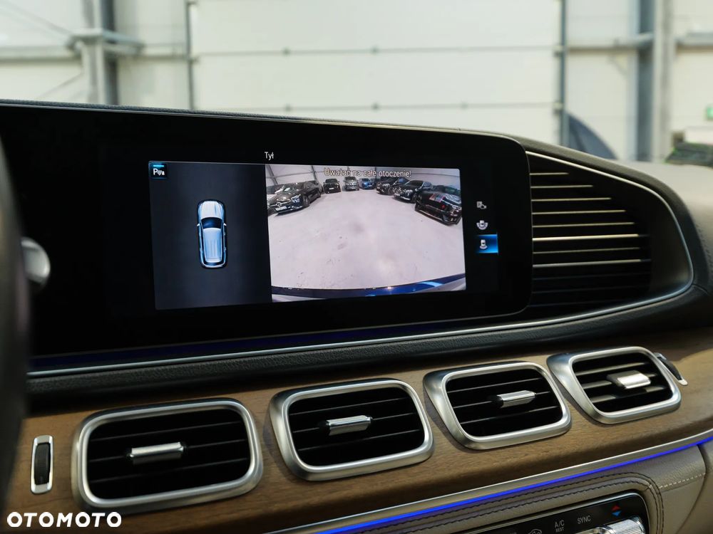 Mercedes-Benz GLE - 25