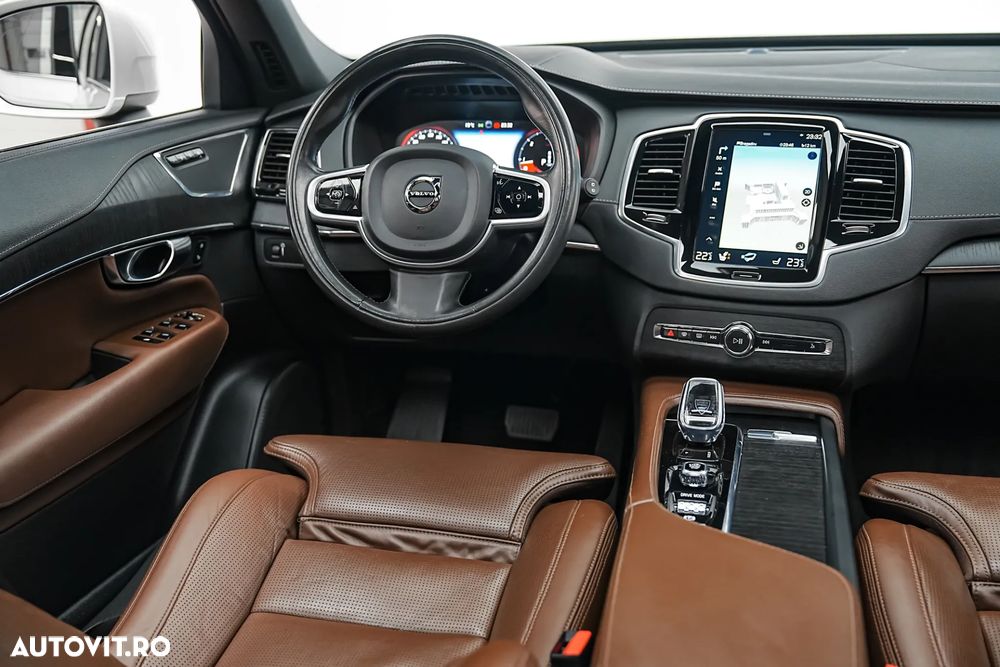 Volvo XC 90 B5 D AWD Geartronic Inscription - 17