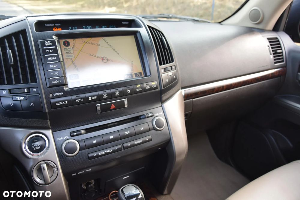 Toyota Land Cruiser LC 4.5 D-4D Prestige Platinium - 24