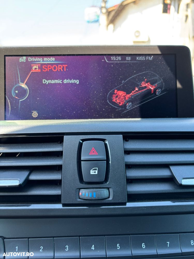 BMW Seria 1 120d xDrive - 19