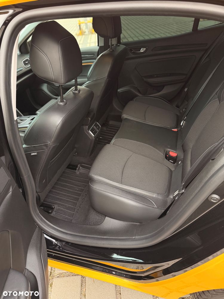 Renault Megane 1.3 TCe FAP Techno EDC - 16