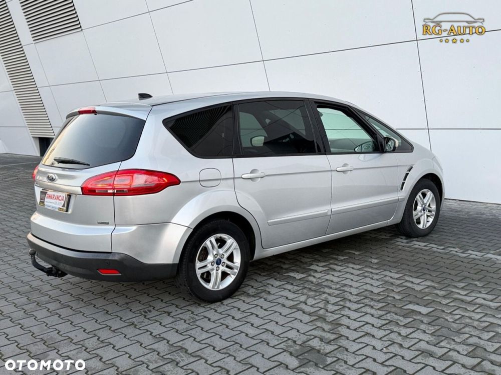 Ford S-Max - 8