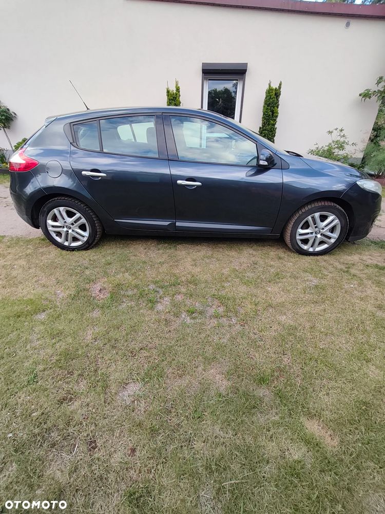 Renault Megane 1.5 dCi Dynamique - 6