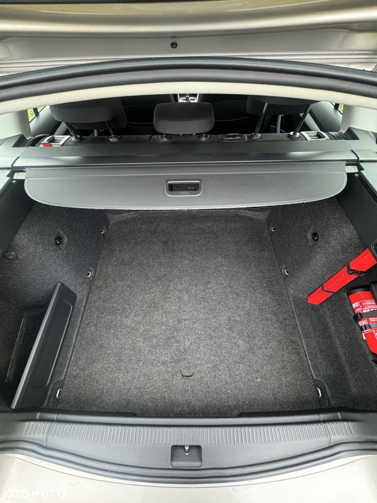 Skoda Octavia - 8