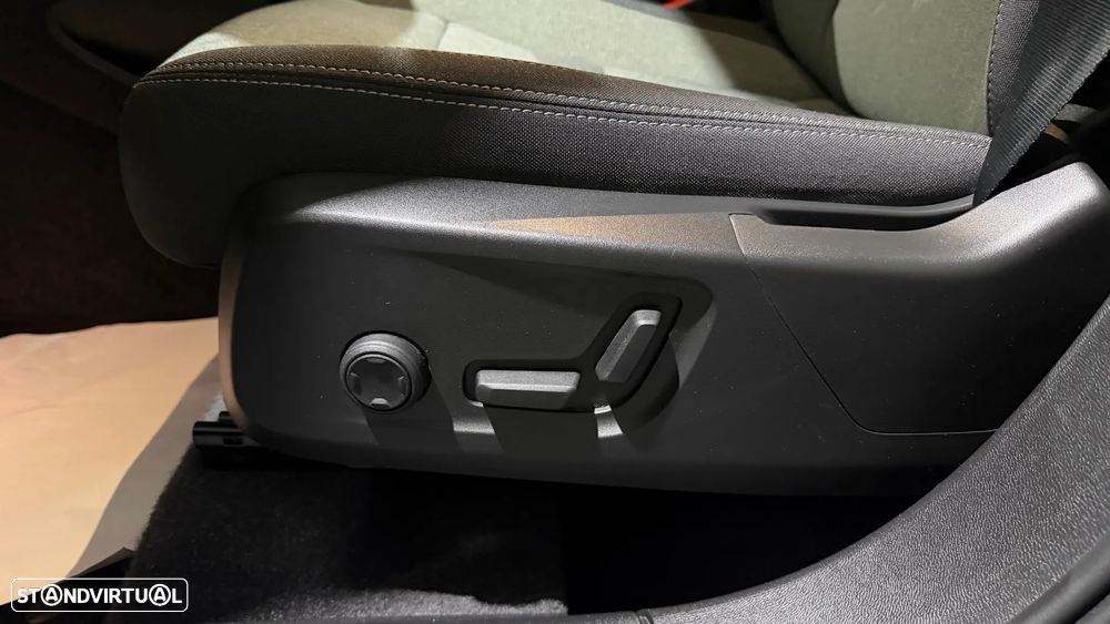 Volvo XC 40 T4 Recharge DKG Inscription - 9