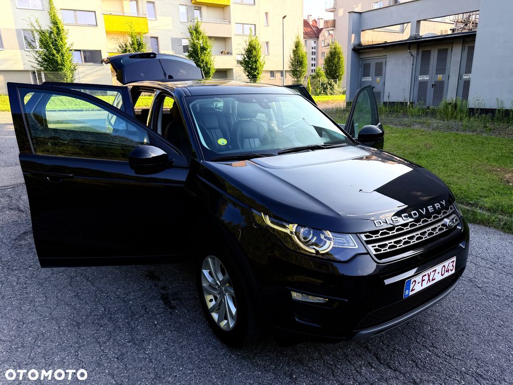 Land Rover Discovery Sport TD4 HSE Luxury - 12