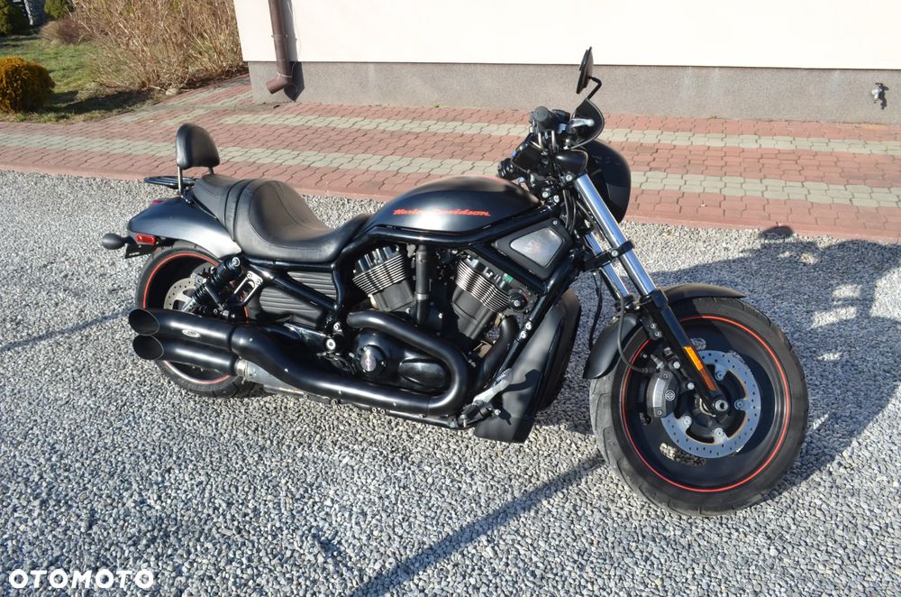 Harley-Davidson V-Rod Night Rod - 2