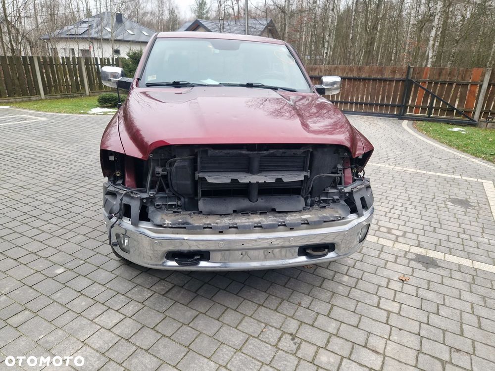 RAM 1500 5.7 Crew Cab Laramie - 38