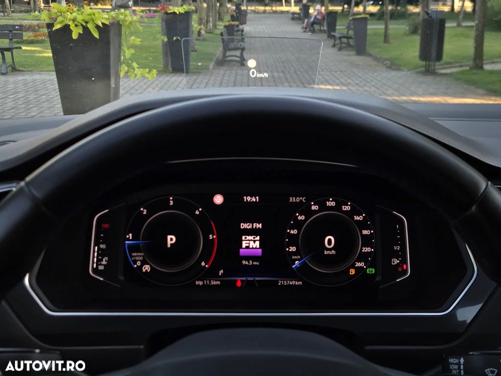 VOLKSWAGEN Tiguan 2023 — imagine 14