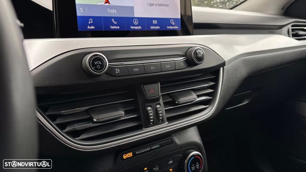 Ford Focus SW 1.5 TDCi EcoBlue Titanium - 19