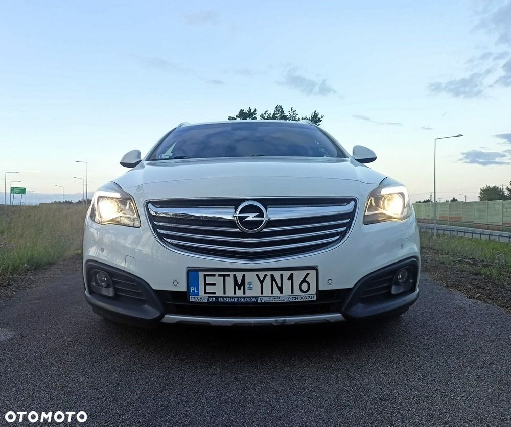 Opel Insignia 2.0 CDTI Executive 4x4 S&S - 19