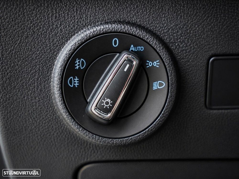 SEAT Ateca 1.6 TDI ECOMOTIVE Reference - 22