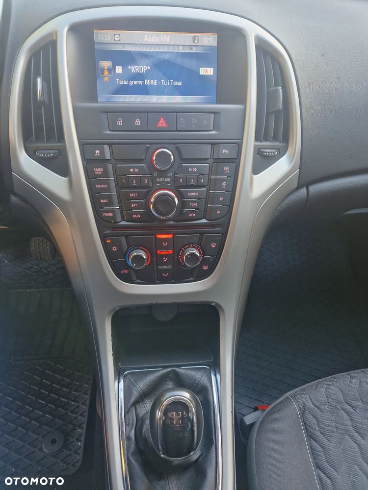 Opel Astra - 24