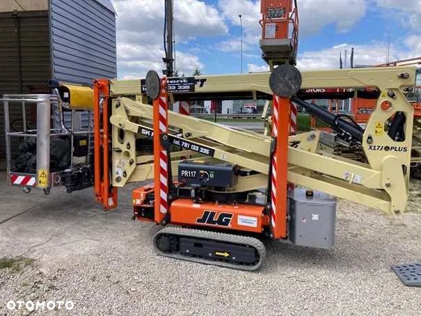 JLG X17J - 2