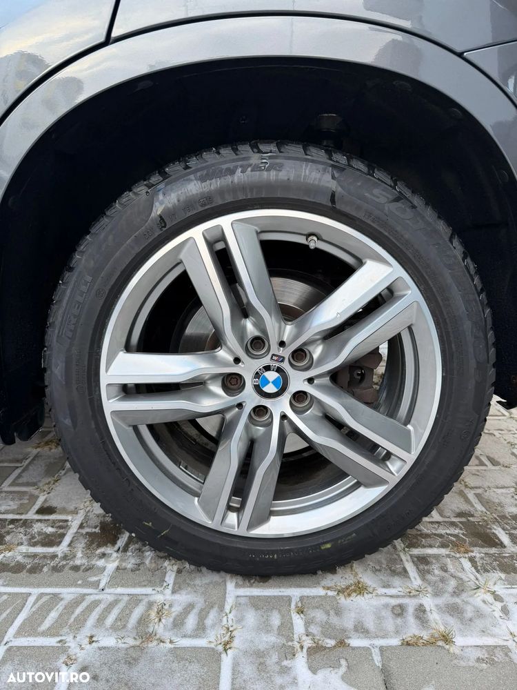 BMW X1 xDrive20i Aut. M Sport - 28