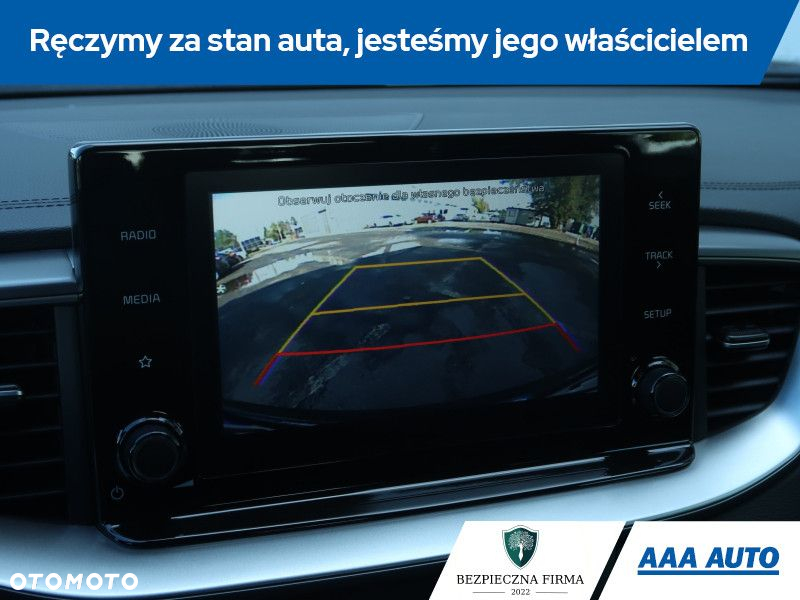 Kia Ceed - 16