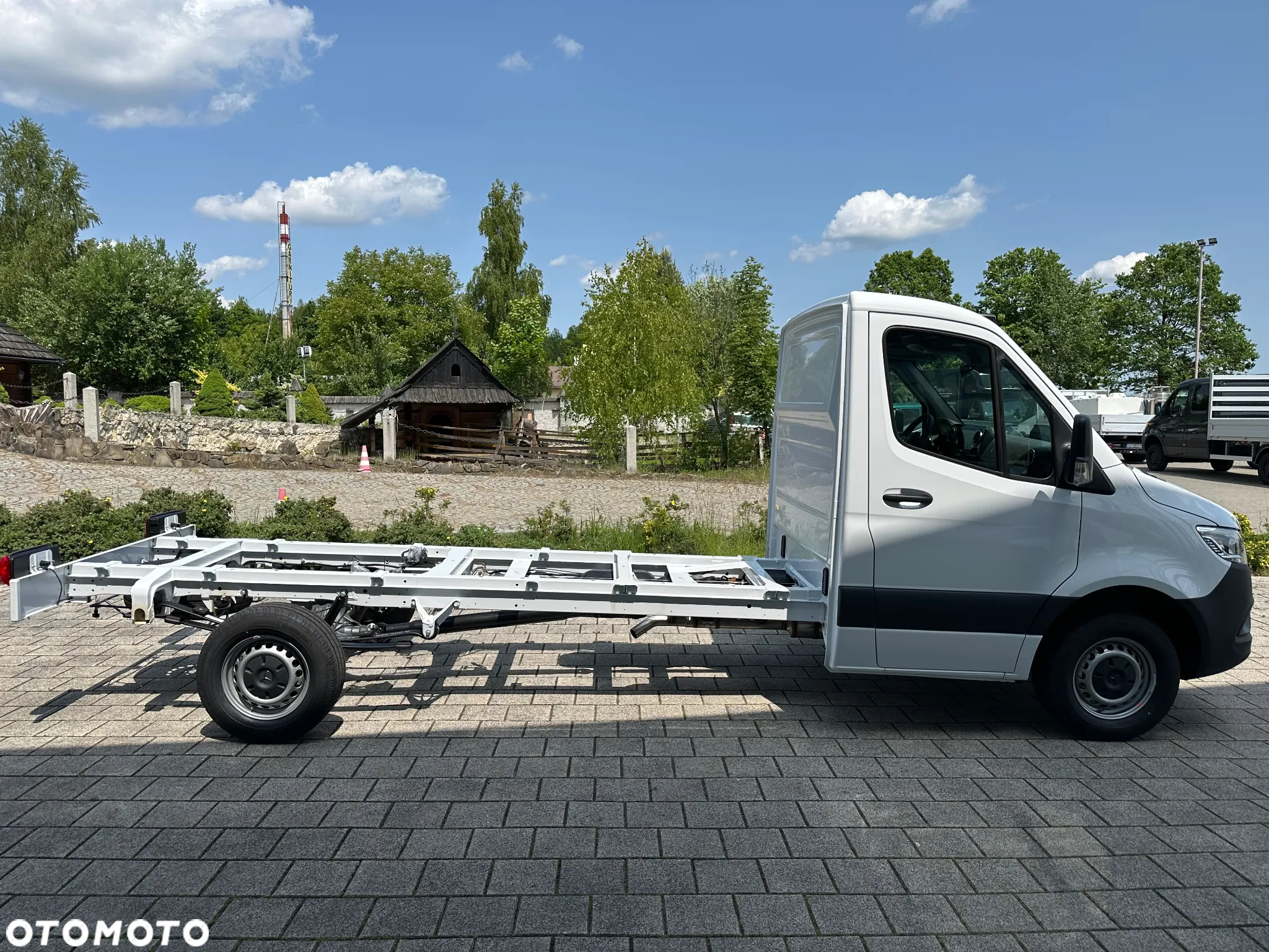 Mercedes-Benz Sprinter - 5