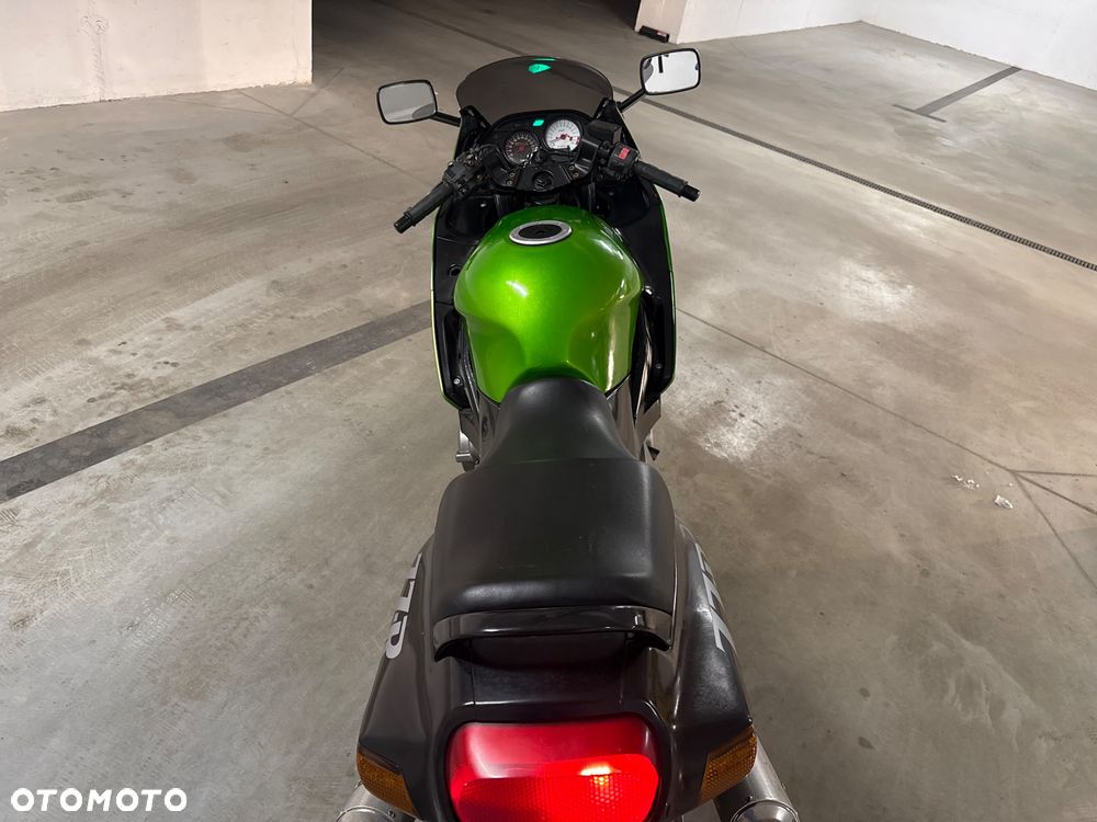 Kawasaki ZX - 17