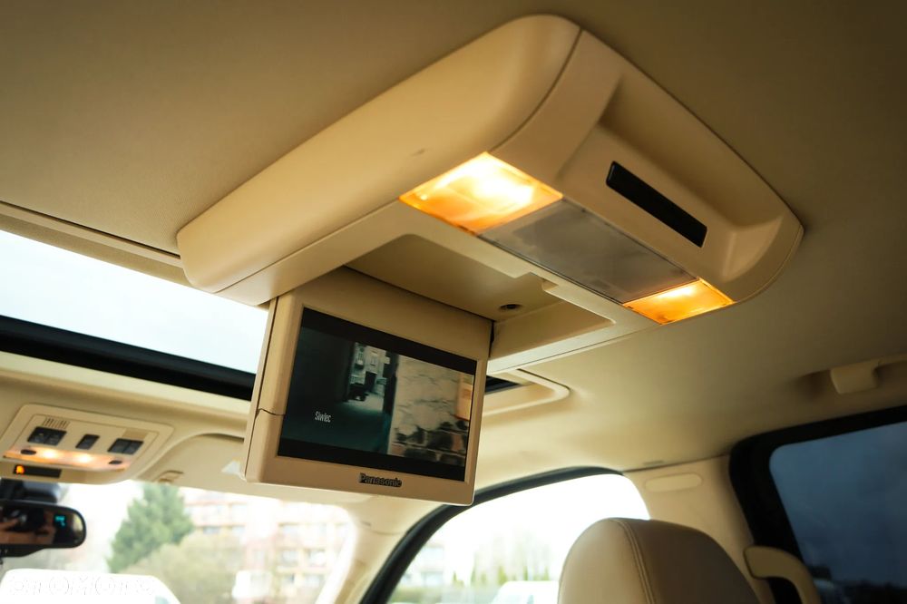 Cadillac Escalade - 15