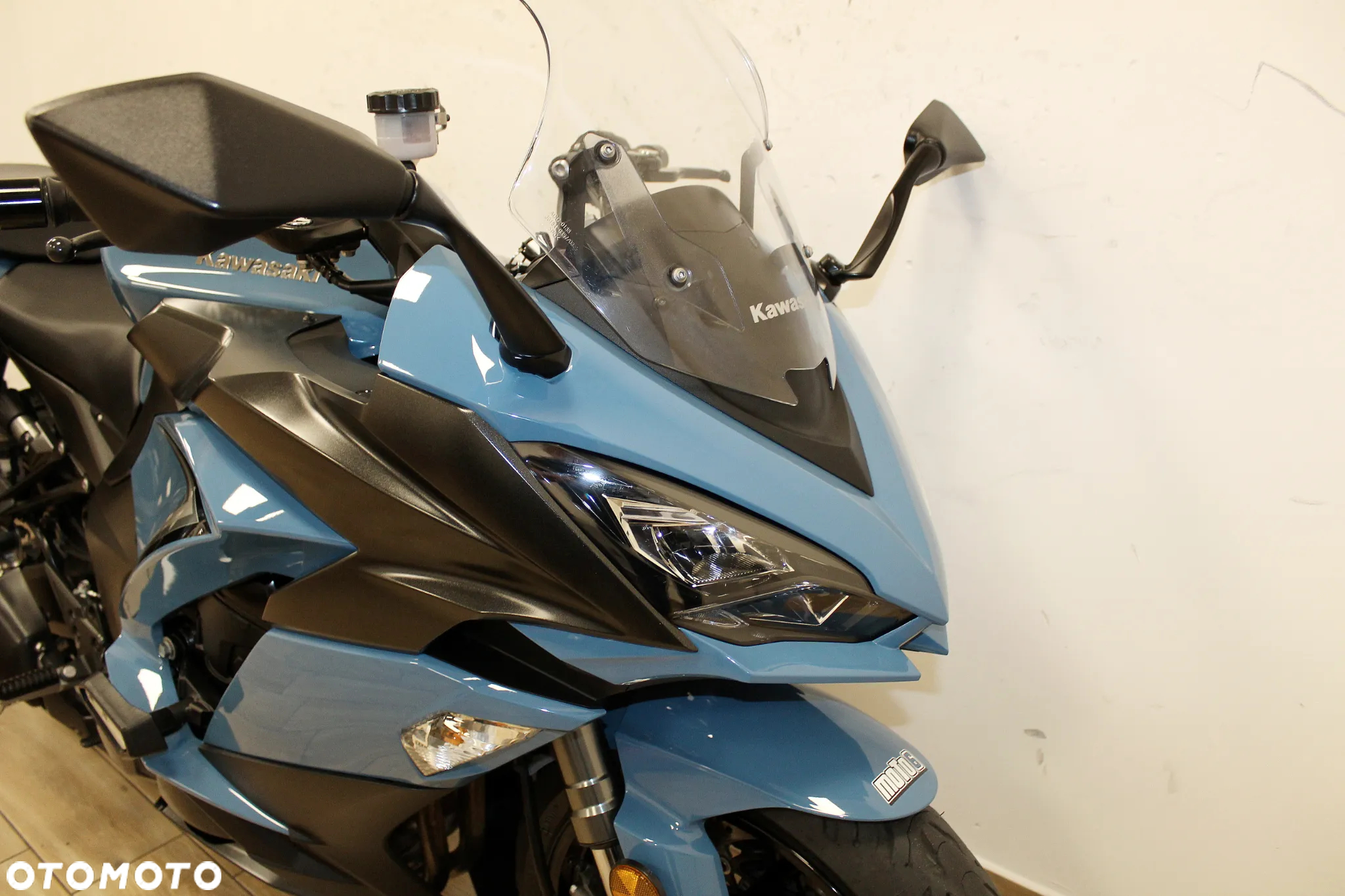 Kawasaki Ninja 1000 SX - 3