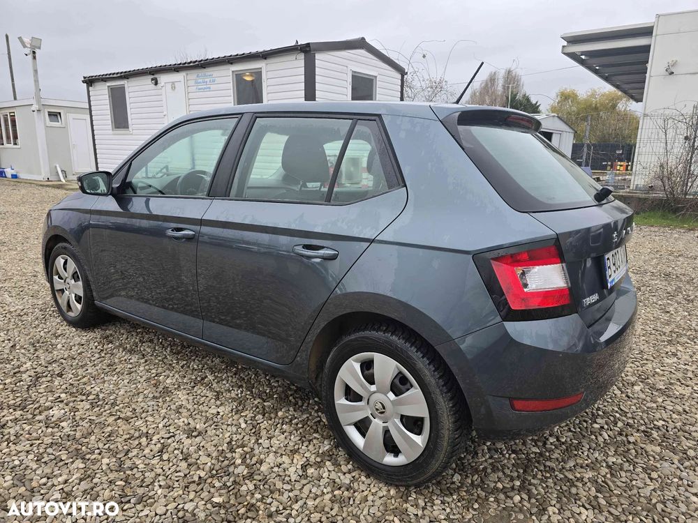 Skoda Fabia - 5