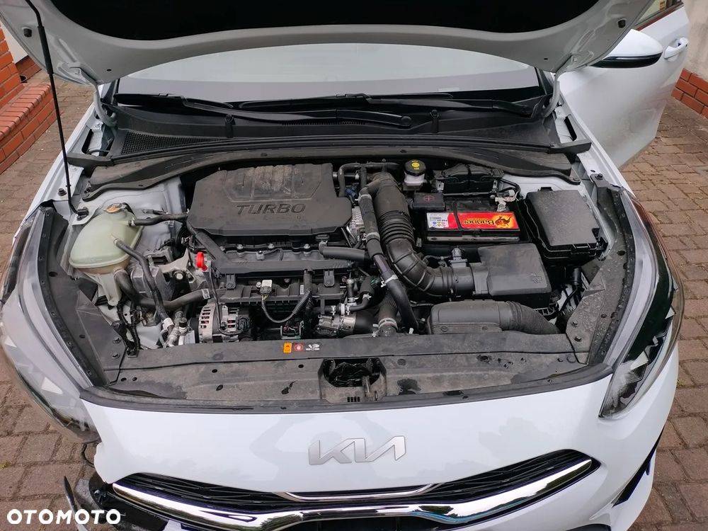 Kia Ceed 1.5 T-GDI Tribute DCT - 10