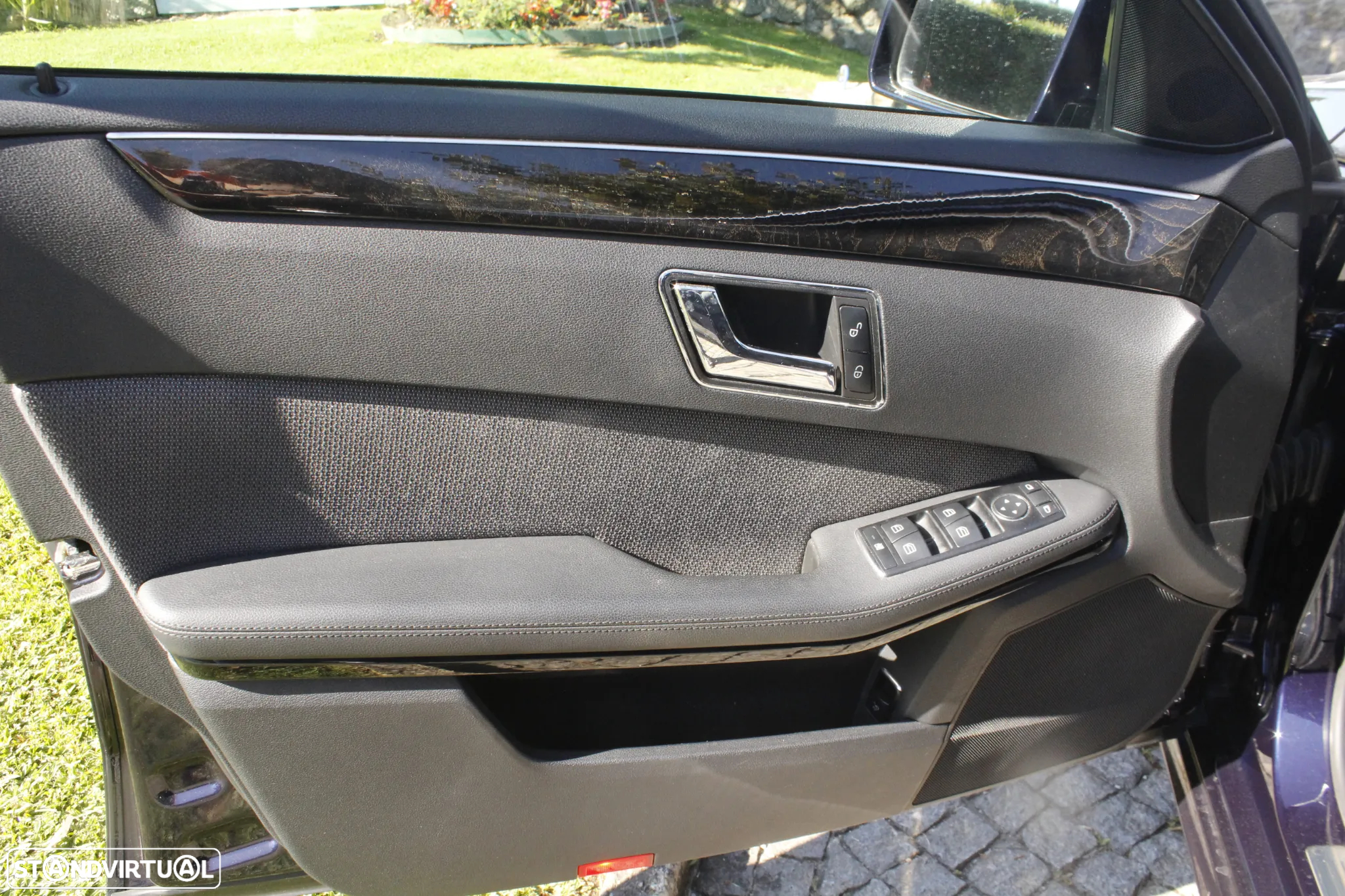Mercedes-Benz E 250 BlueTEC Avantgarde - 16
