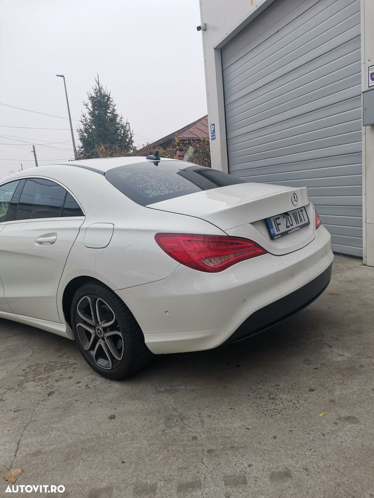 Mercedes-Benz CLA 180 - 4