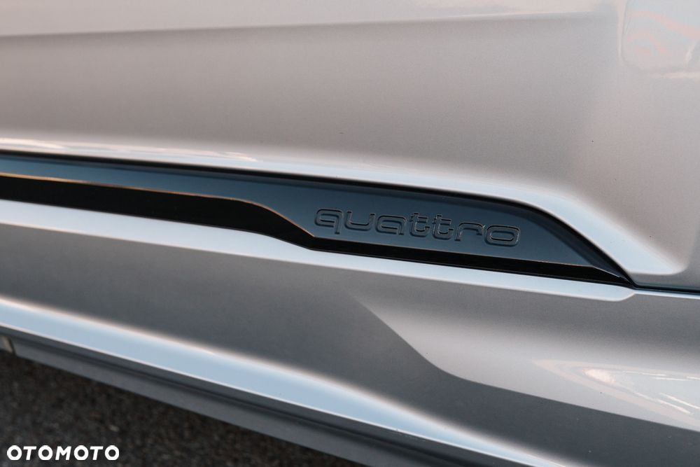 Audi Q7 55 TFSI quattro tiptronic S line - 5