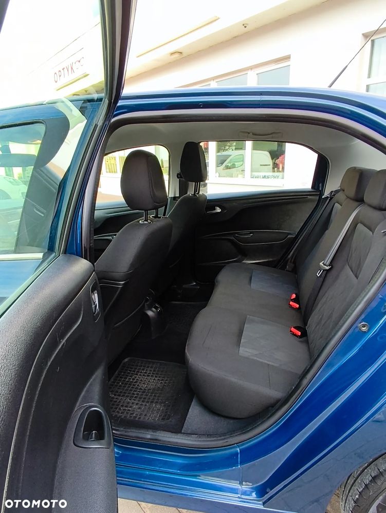 Citroën C-Elysée - 17