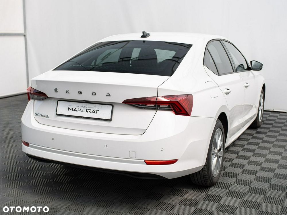 Skoda Octavia 2.0 TDI Ambition - 6