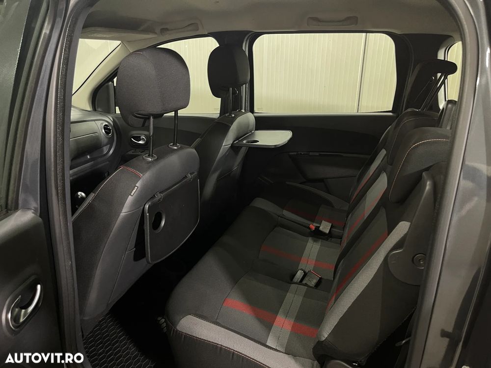 Dacia Lodgy 1.5 Blue dCi Stepway - 12