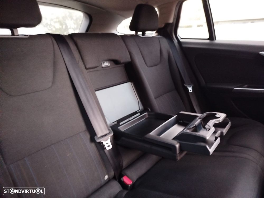 Volvo V60 1.6 D2 Drive Summum Start/Stop - 24