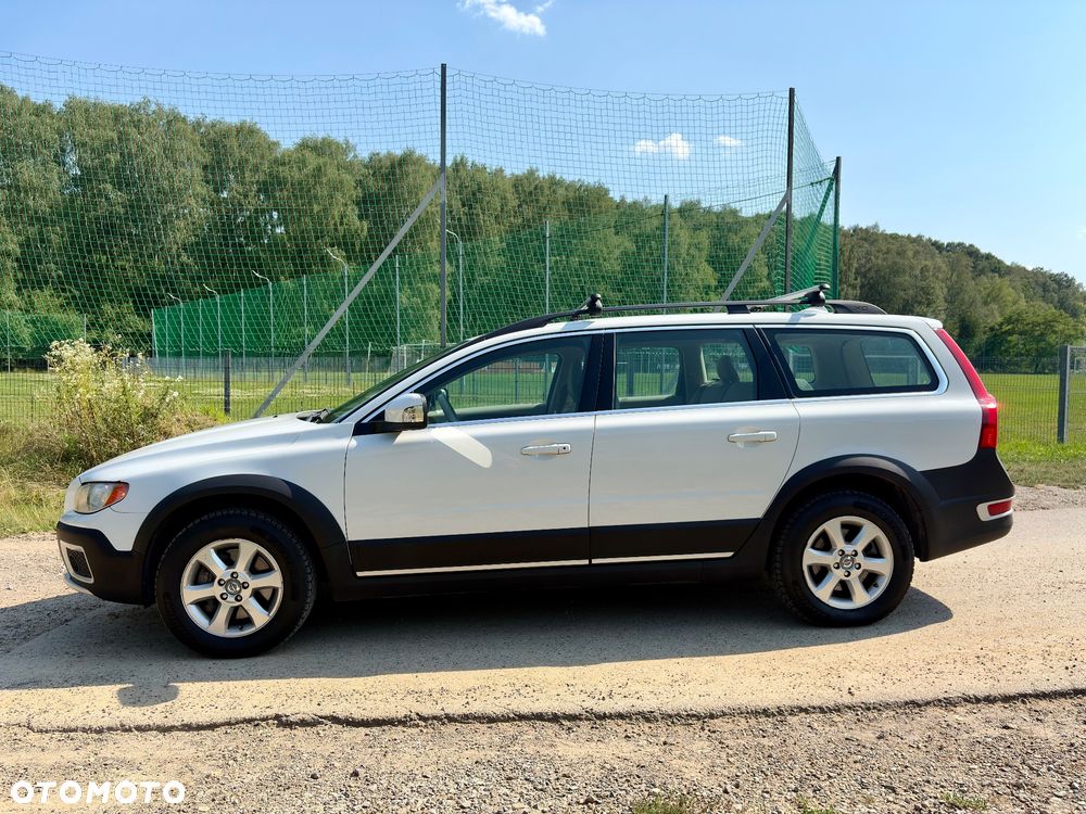 Volvo XC 70 - 10