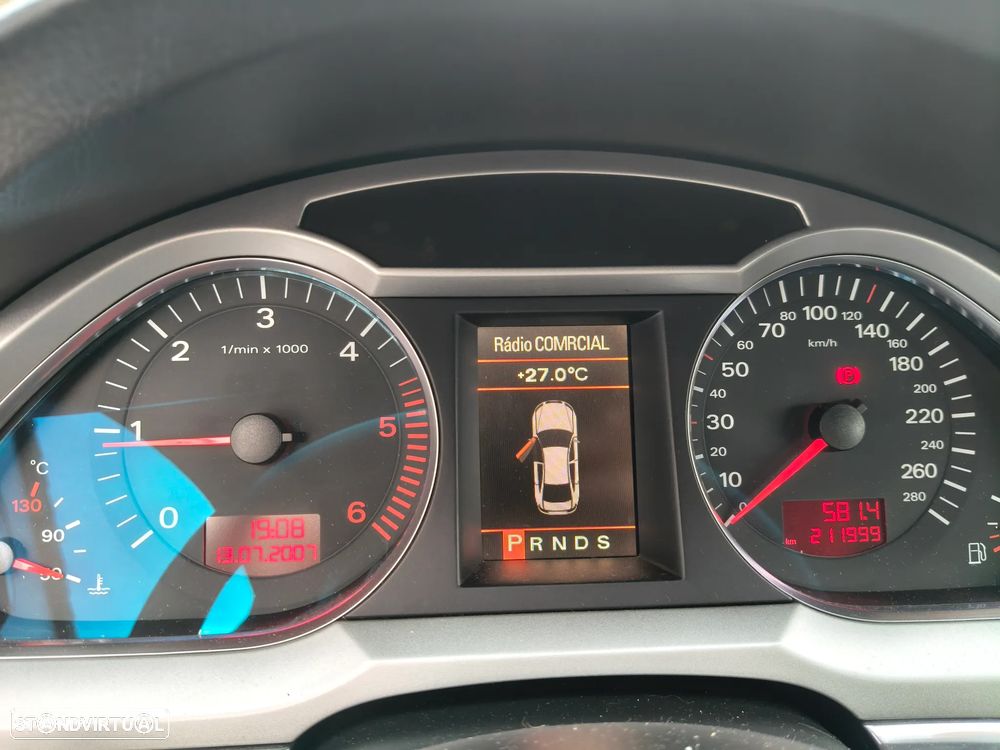 Audi A6 2.0 TDI Multitronic S-line - 7